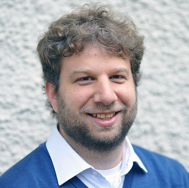 Dr. Thomas Schindler